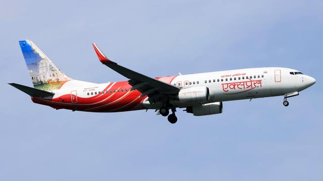 VT-AXN:Boeing 737-800:Air India Express
